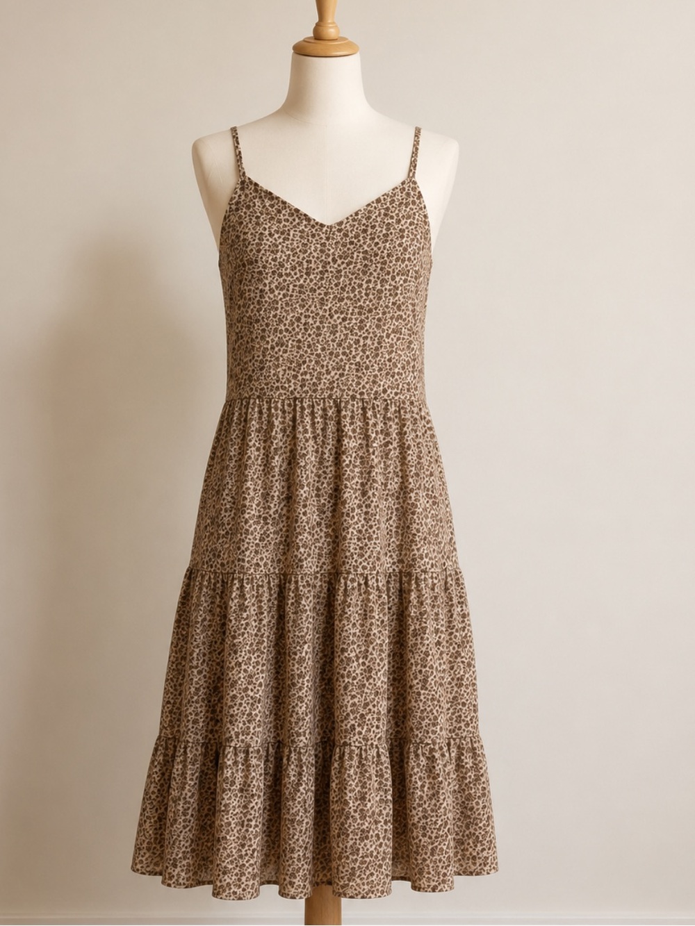 Boho Style Tiered Spaghetti-Strap Sundress in Brown and Beige Tones Size M